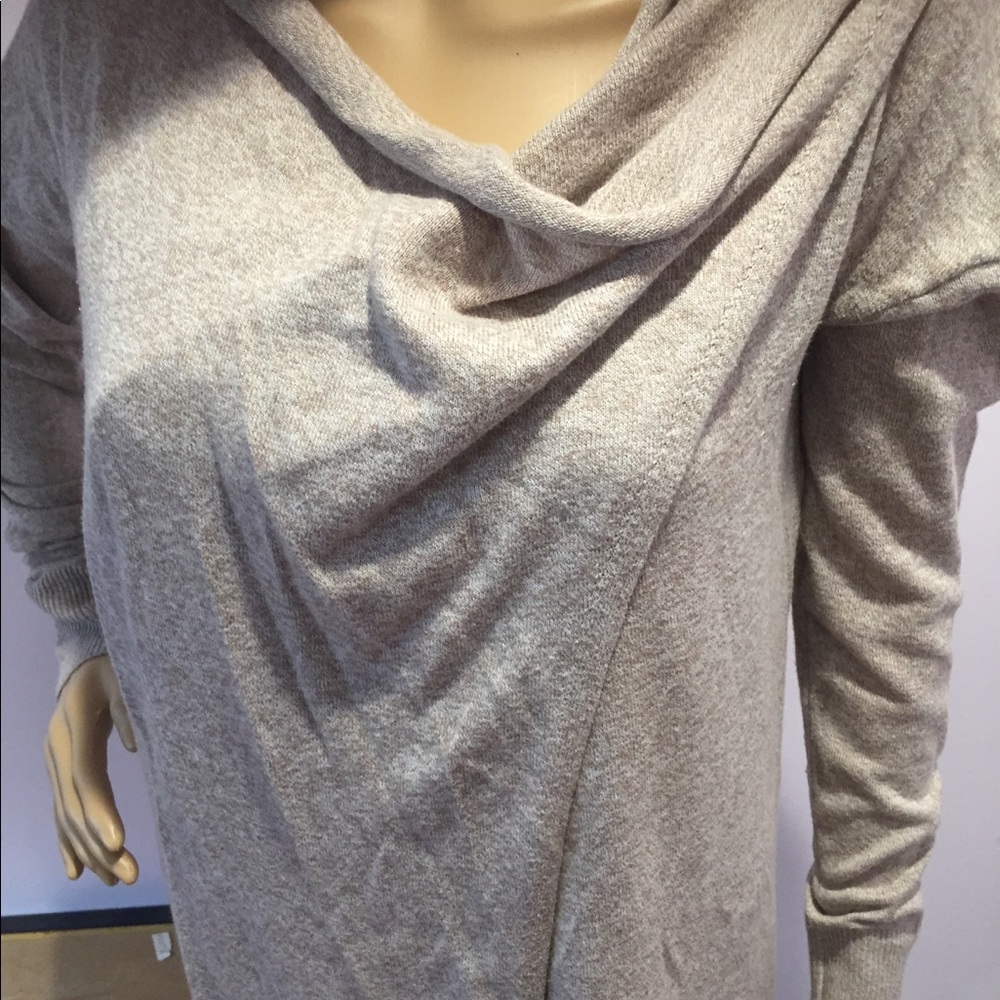 Express Cardigan - Picture 8 of 8